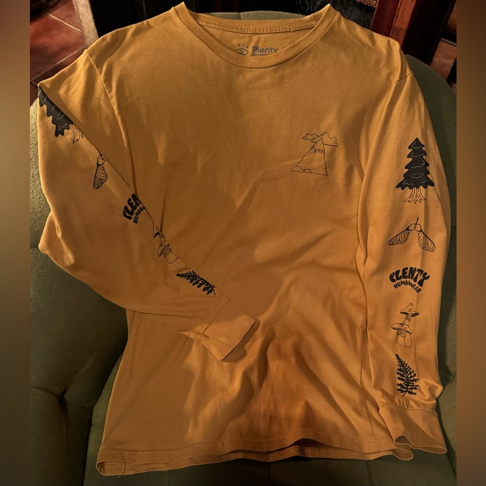 Plenty * ~Long sleeve sweater with prints 🍄‍🟫 🌲